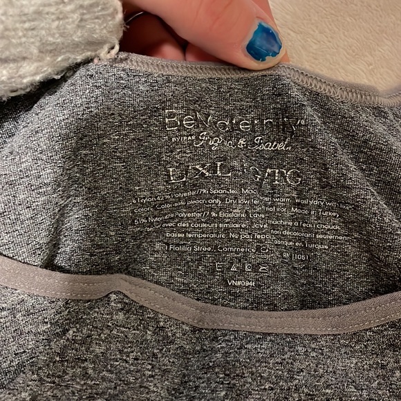 Grey maternity tank size L/XL - Picture 2 of 4